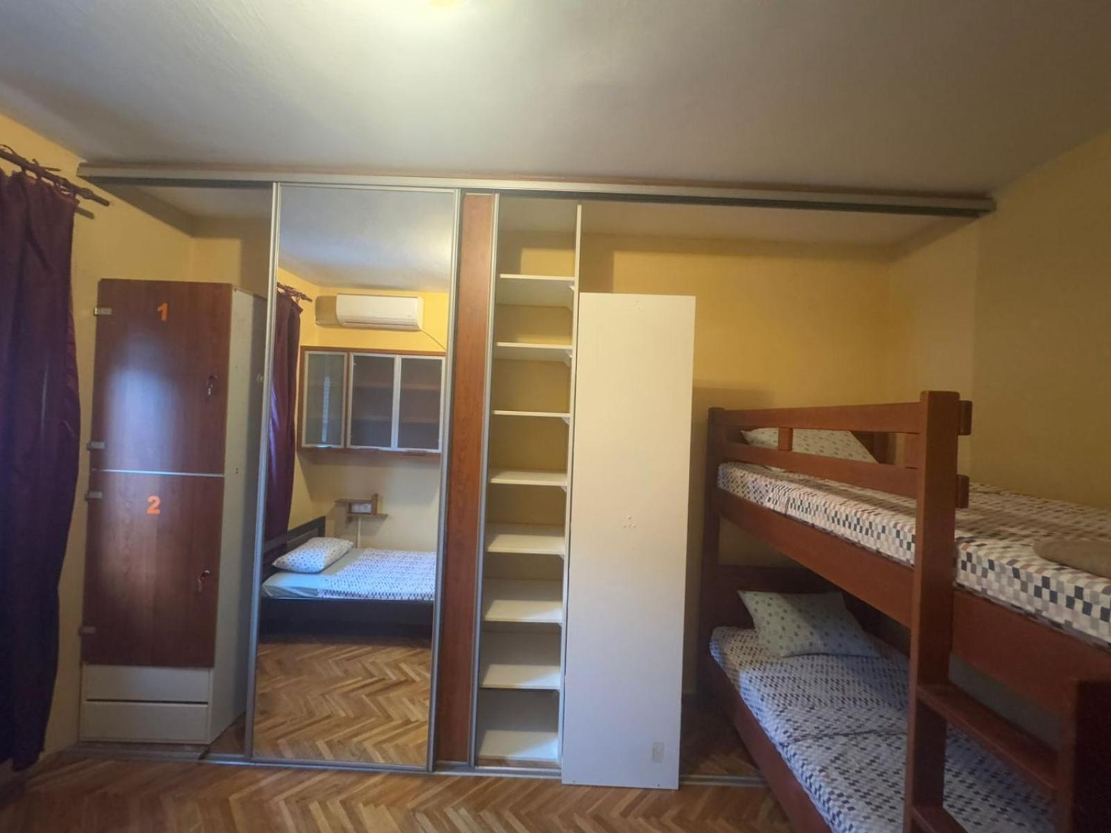 Kotorhostelito Екстериор снимка